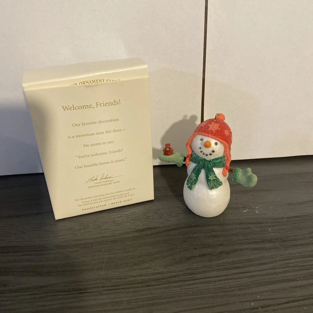 Hallmark‎ Keepsake Ornament 2007 Welcome Friends Snowman with Cardinal Glittery